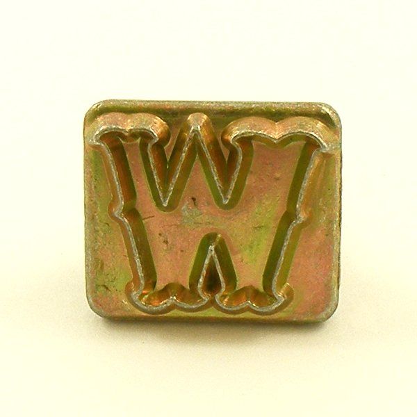 20mm Decorative Letter W Embossing Stamp artisanleather.co.uk