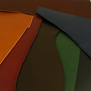 2-4mm HEAVY Mixed Colour Leather Pieces 500g